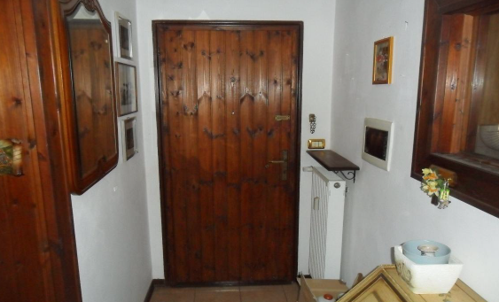 Rif. A.A.397-24

Vendita all'asta - appartamento al piano terra rialzato in data 26 marzo 2026

D...