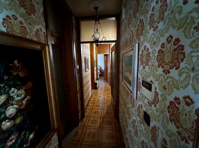 Rif. A.A.257-24

Vendita all'asta - appartamento al piano terra rialzato in data 26 marzo 2026

D...