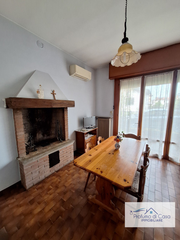 DescrizioneStampe e Operazioni
VILLAFRANCA PADOVANA - In ottima posizione, comoda a tutti i princ...