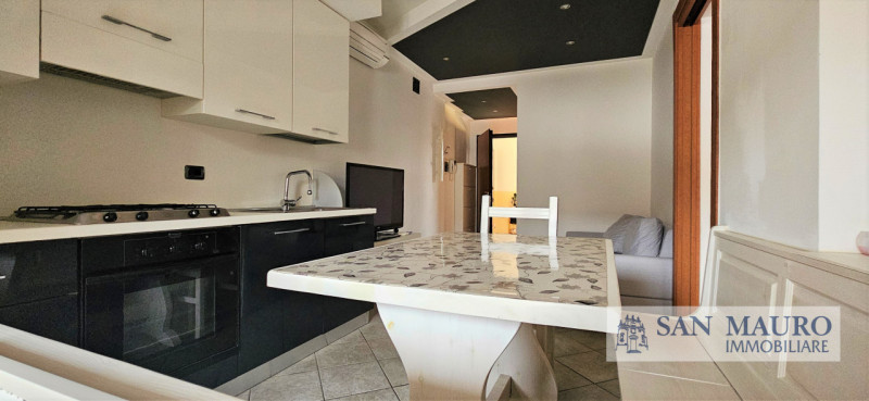 COSTABISSARA - MOTTA: in contesto residenziale appartamento al secondo ed ultimo piano con una ca...