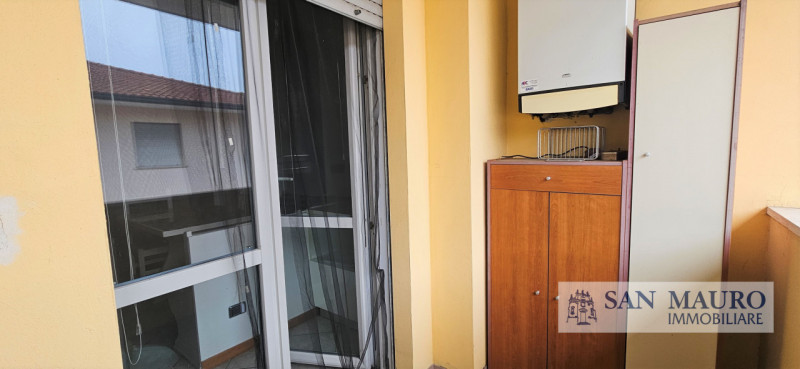 COSTABISSARA - MOTTA: in contesto residenziale appartamento al secondo ed ultimo piano con una ca...