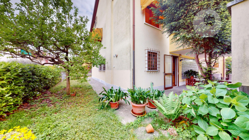 CAVAZZALE – VILLA BIFAMILIARE INDIPENDENTE

Inserita in un contesto residenziale tranquillo e ben...