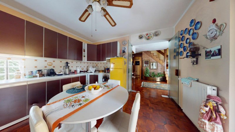 CAVAZZALE – VILLA BIFAMILIARE INDIPENDENTE

Inserita in un contesto residenziale tranquillo e ben...