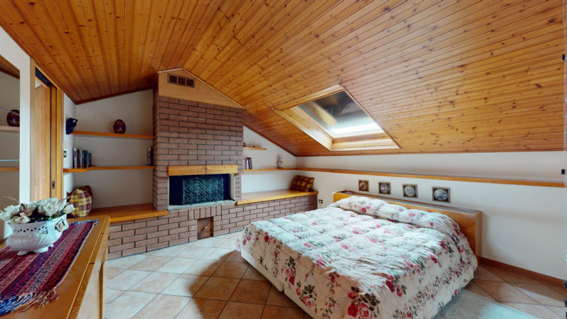 CAVAZZALE – VILLA BIFAMILIARE INDIPENDENTE

Inserita in un contesto residenziale tranquillo e ben...