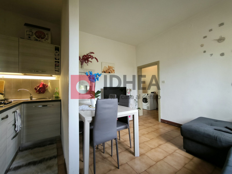 PER INVESTIMENTO: APPARTAMENTO LOCATO CON CONTRATTO 4+4 CANONE  EURO 400,00
RONCADE CENTRO
RIFERI...