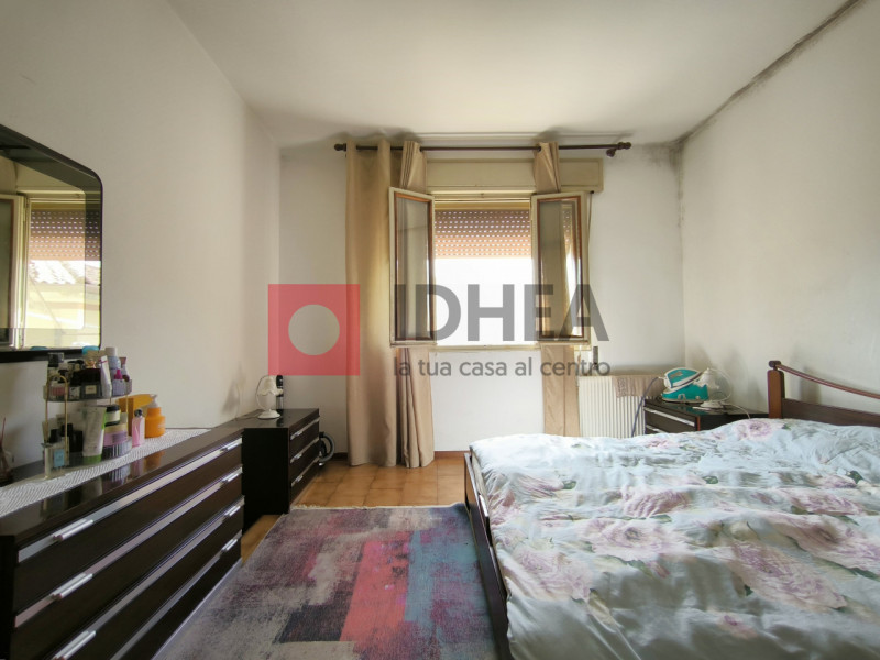 PER INVESTIMENTO: APPARTAMENTO LOCATO CON CONTRATTO 4+4 CANONE  EURO 400,00
RONCADE CENTRO
RIFERI...