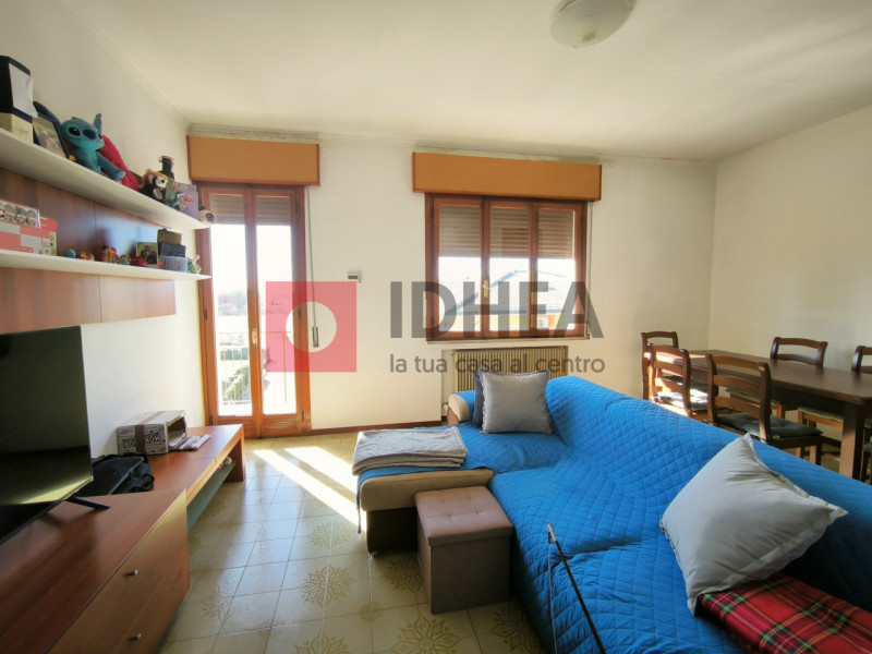 QUINTO DI TREVISO
RIFERIMENTO "UQT1"

A pochi passi dal centro del paese, in contesto residenzial...