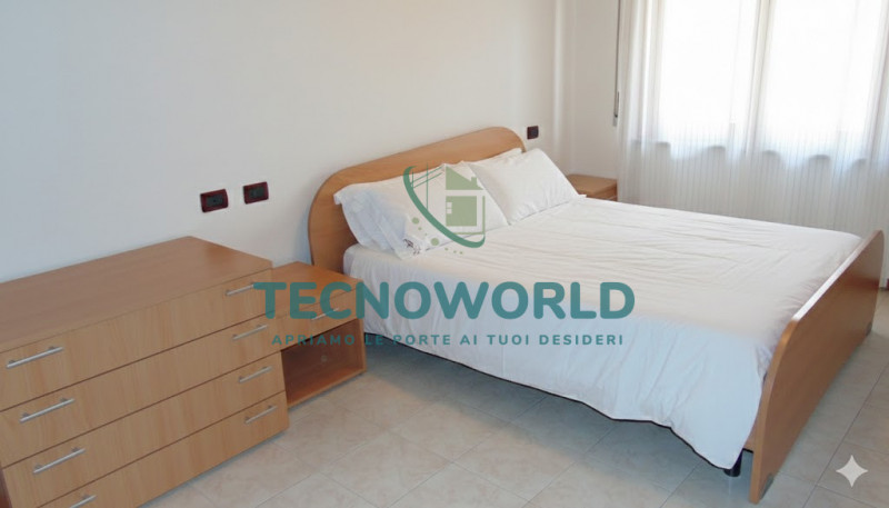 Scopri il tuo nuovo rifugio nel cuore di Marano Vicentino! Questo accogliente appartamento biloca...