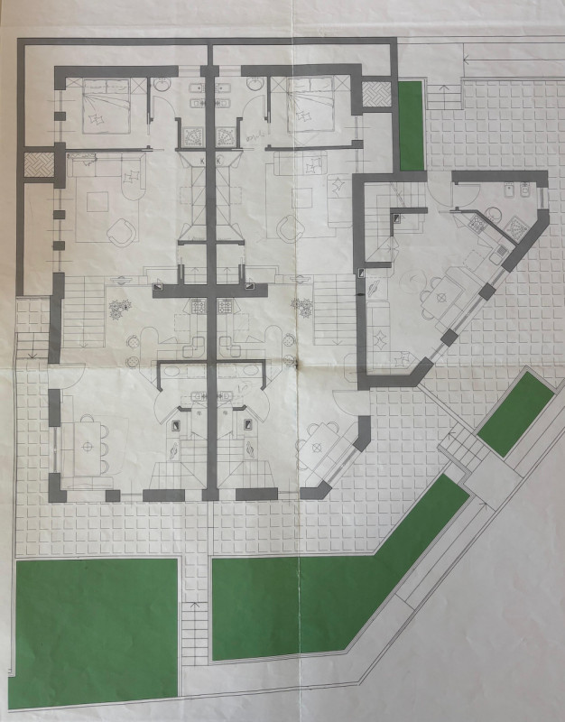 Nuovo Tricamere Indipendente in Classe A4 - Centro Asiago

A soli 100 metri dal Duomo, il massimo...