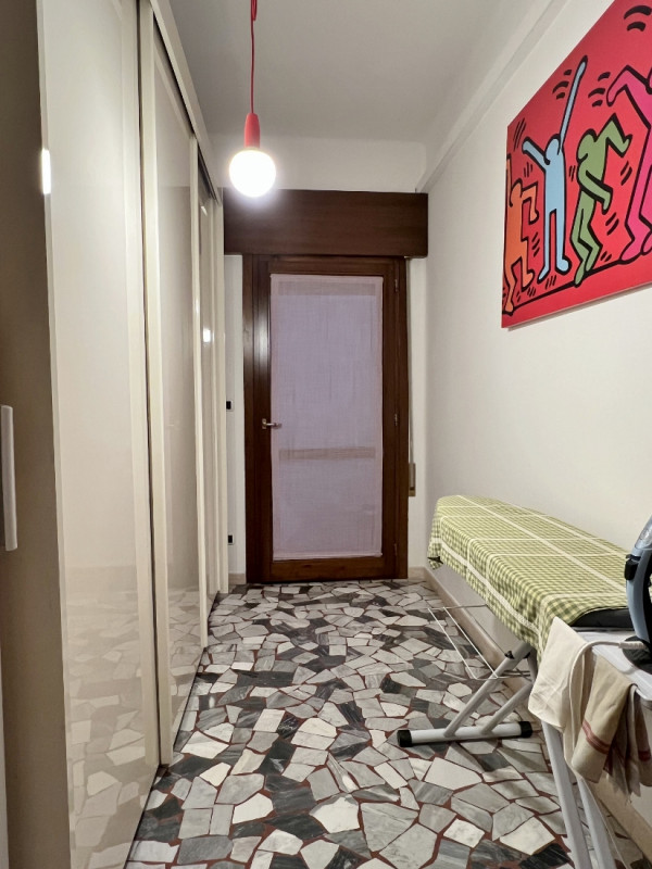 SPLENDIDO TRICAMERE RISTRUTTURATO, A VICENZA QUARTIERE PISCINE-SAN BORTOLO- Rif. 8345
Nel cuore d...