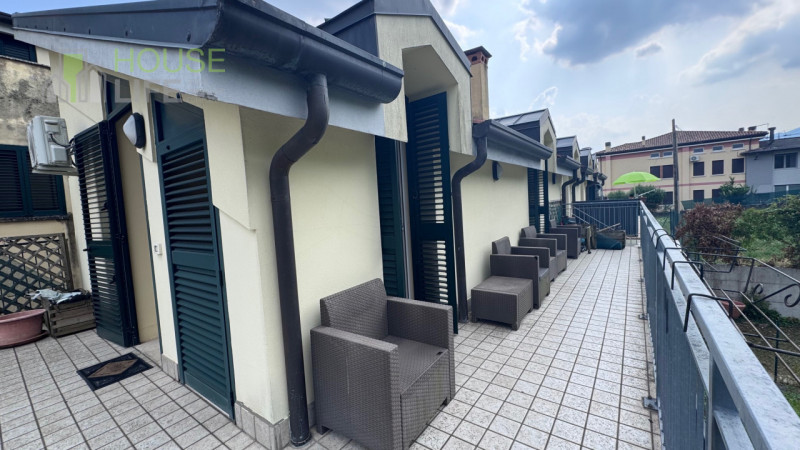 SANTORSO: Per uso investimento, recente MIDI APPARTAMENTO "LOCATO" posto al piano primo con ingre...