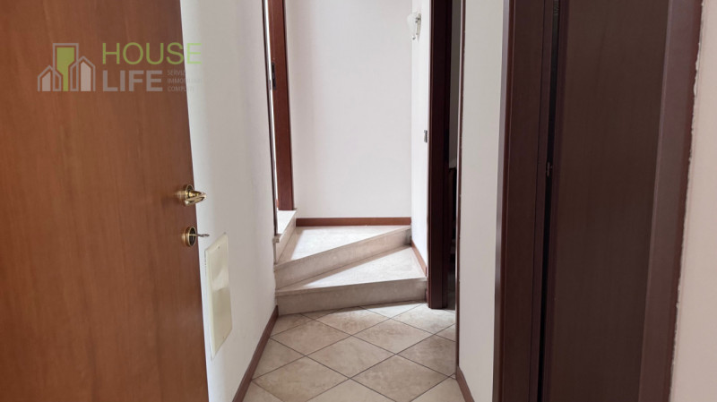 SANTORSO: Per uso investimento, recente MIDI APPARTAMENTO "LOCATO" posto al piano primo con ingre...