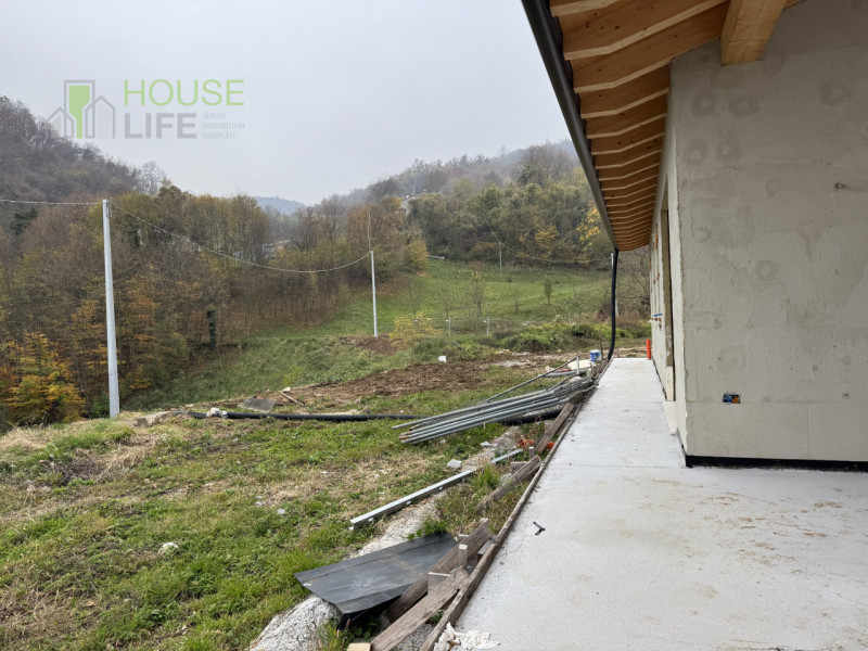 MONTE DI MALO: in zona panoramica posta a 10 minuti dal paese di Malo VILLETTA indipendente Eco-G...