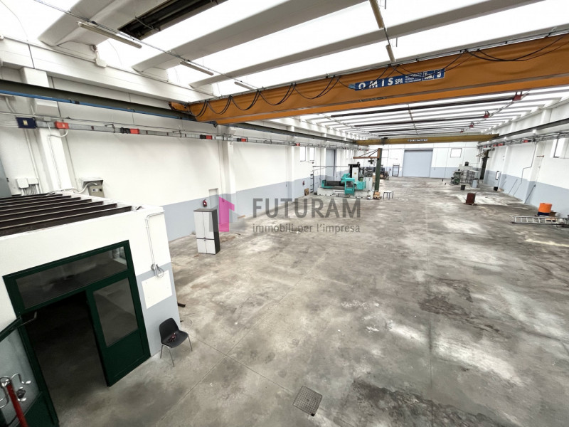 PIAZZOLA SUL BRENTA (PD) - rif. 634TMIC - Per info 3473209826 - In zona industriale sarà a breve ...