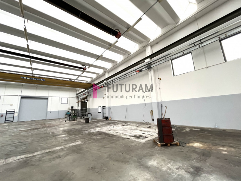 PIAZZOLA SUL BRENTA (PD) - rif. 634TMIC - Per info 3473209826 - In zona industriale sarà a breve ...