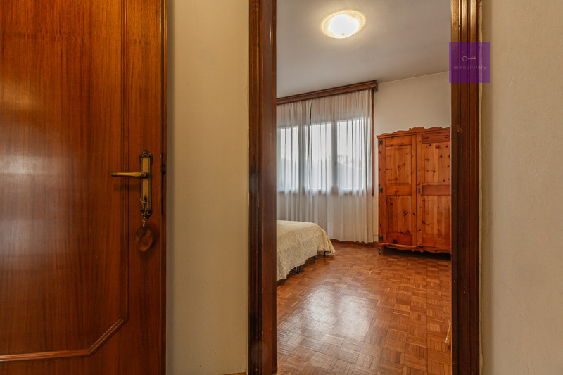 Complesso ricettivo panoramico sui Colli Euganei | Hotel con 30 camere e ampia estensione fondiar...