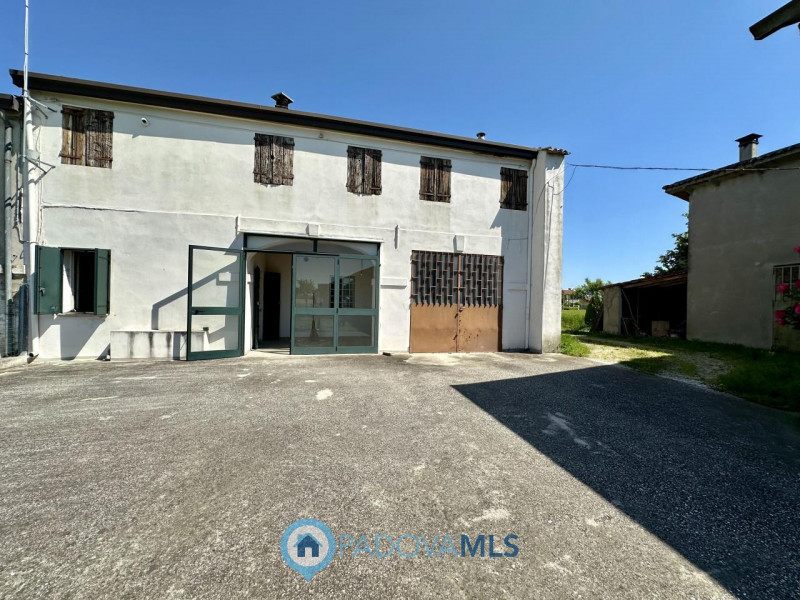 RUSTICO CON TERRENO AGRICOLO A CASALSERUGO €.250.000 - rif.1691

Il rustico in vendita a Casalser...