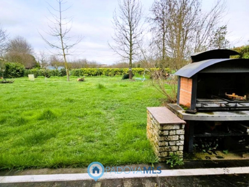 Immobile in esclusiva al Gruppo Padova MLS

Situata nella zona di Codiverno, nel comune di Vigonz...