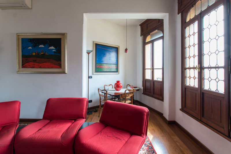 ULTIMO PIANO IN CENTRO STORICO CON ASCENSORE rif.GB025 - €.720.000

Se stai cercando un bellissim...