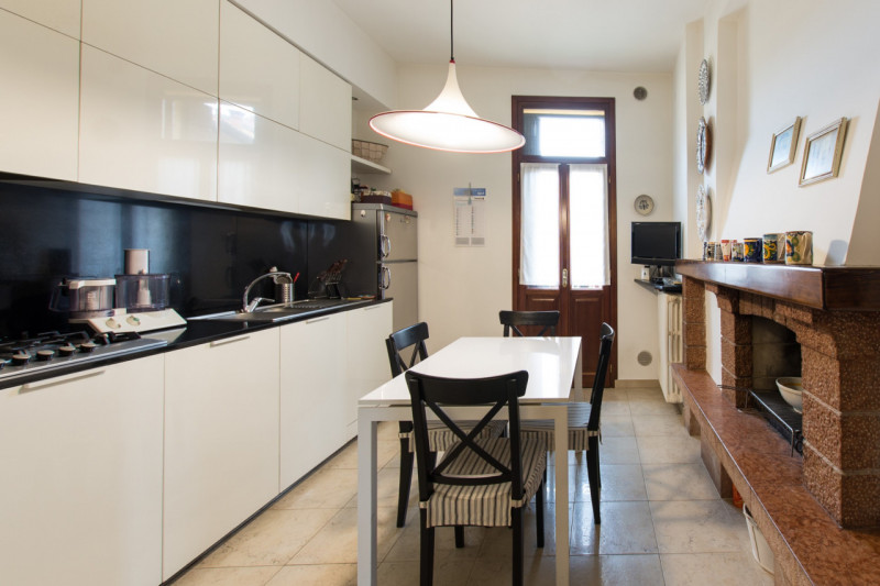 ULTIMO PIANO IN CENTRO STORICO CON ASCENSORE rif.GB025 - €.720.000

Se stai cercando un bellissim...