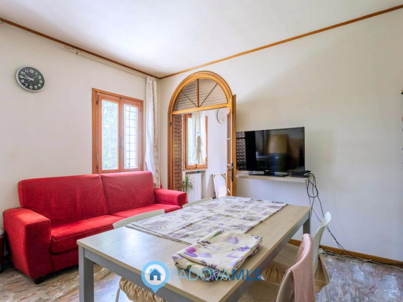 RUSTICO/CASA di 2 unità con ampio terreno a VALNOGAREDO €.490.000 - rif.1434

Cinto Euganeo - A V...