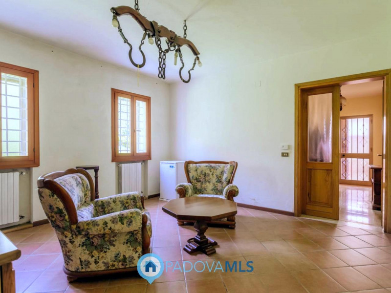 RUSTICO/CASA di 2 unità con ampio terreno a VALNOGAREDO €.490.000 - rif.1434

Cinto Euganeo - A V...