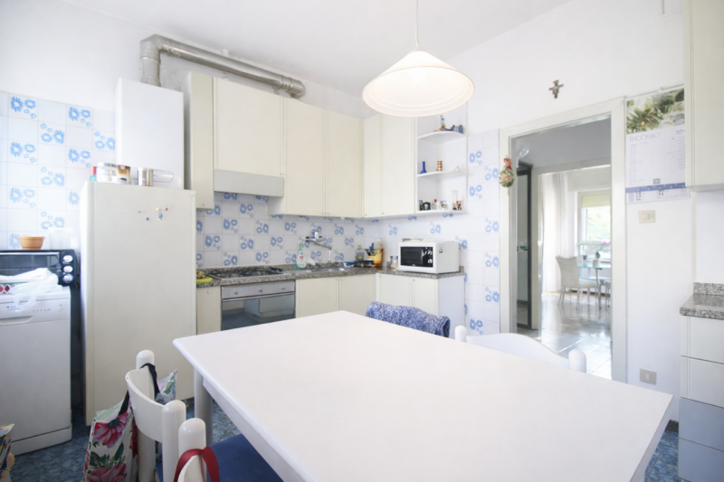 A breve distanza dal centro storico di Vicenza, dalle principali arterie stradali e dal casello d...