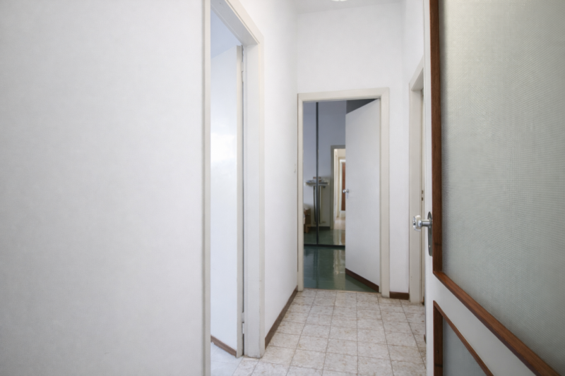 A breve distanza dal centro storico di Vicenza, dalle principali arterie stradali e dal casello d...