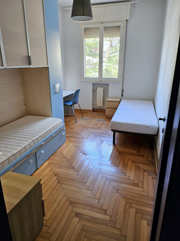 INTERESSANTE INVESTIMENTO A SANT'OSVALDO, 4 STANZE ARREDATO €.370.000 - rif.CL485

A pochi passi ...