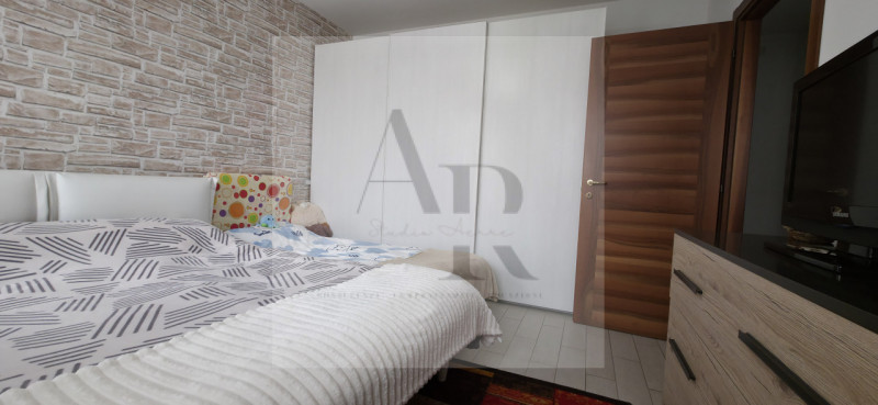 Vigonza: A pochi passi dal Centro, in una tranquilla via chiusa di recente realizzo, proponiamo i...