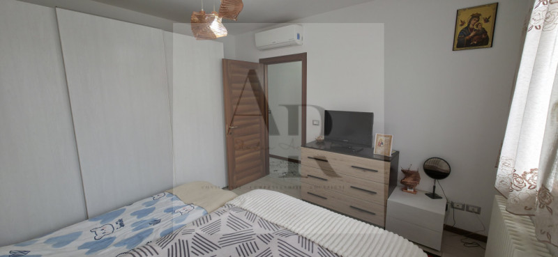 Vigonza: A pochi passi dal Centro, in una tranquilla via chiusa di recente realizzo, proponiamo i...