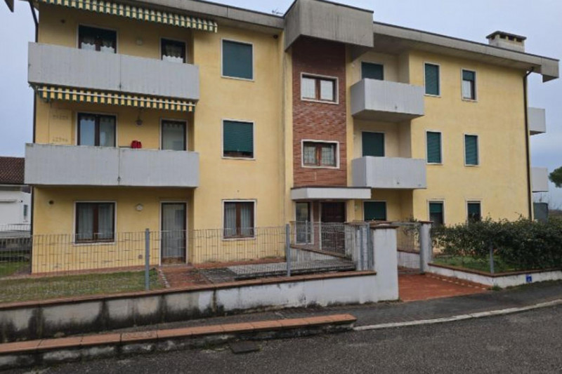 Quest’immobile viene venduto tramite asta online.

Appartamento situato nel Comune di Santorso (V...