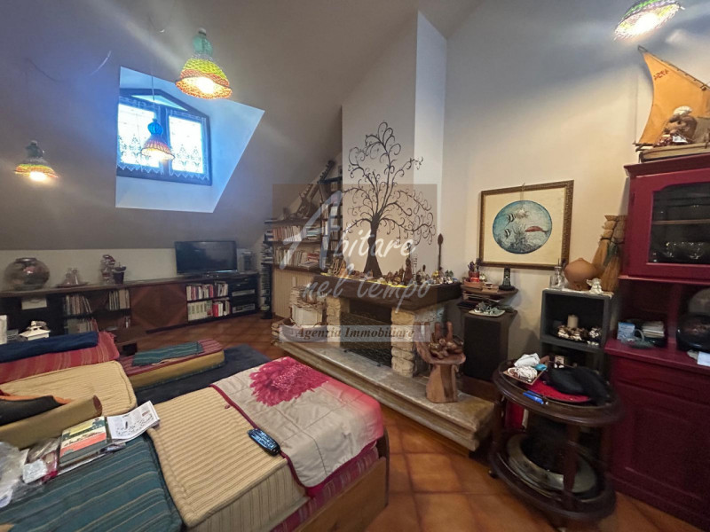 CITTADELLA (PD) - CENTRO STORICO 

In nostra esclusiva proponiamo in vendita un gioiello abitativ...