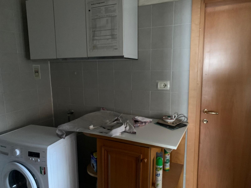 MONTA': Classe Energetica G - EPgl,nren 288,50 Kwh/mq. anno.
Porzione di casa a schiera di testa ...