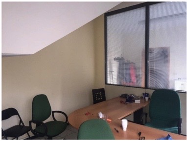 Limena affittasi ufficio di 235 mq. Scopri questo spazioso ufficio in affitto, situato nel centro...