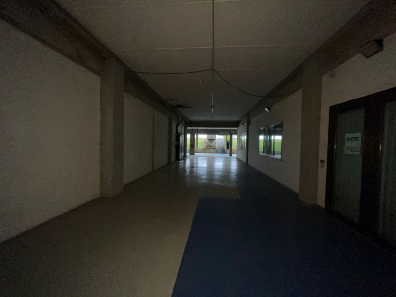 UBICAZIONE E CONTESTO
L’immobile è situato a Thiene, in posizione strategica all’incrocio tra Via...