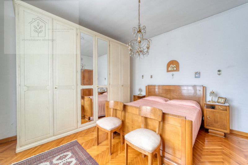 Nel centro di Saccolongo, proponiamo in vendita una rara opportunità: casa singola terratetto di ...