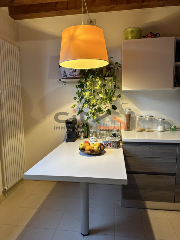 Nel cuore di Bassano del Grappa, in posizione unica e privilegiata direttamente affacciata sul su...