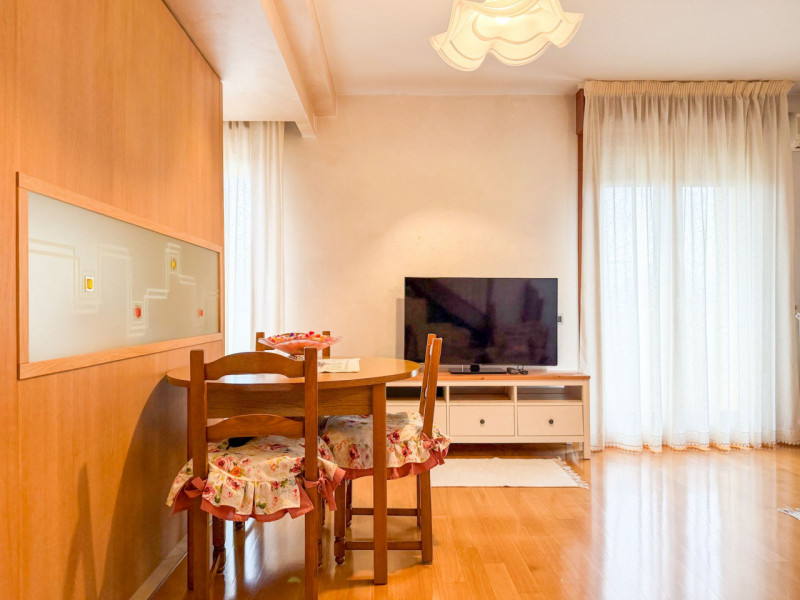 (Per INFO Cristina 3389226442) Ad ALBIGNASEGO, nel quartiere residenziale di San Tommaso, in un c...