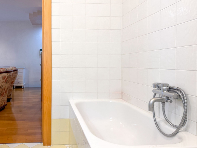 (Per INFO Cristina 3389226442) Ad ALBIGNASEGO, nel quartiere residenziale di San Tommaso, in un c...