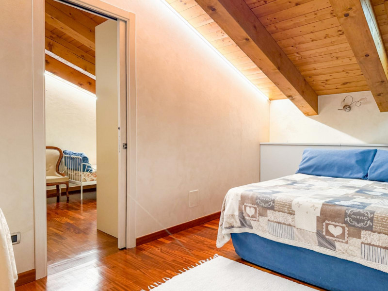 (Per INFO Cristina 3389226442) Ad ALBIGNASEGO, nel quartiere residenziale di San Tommaso, in un c...