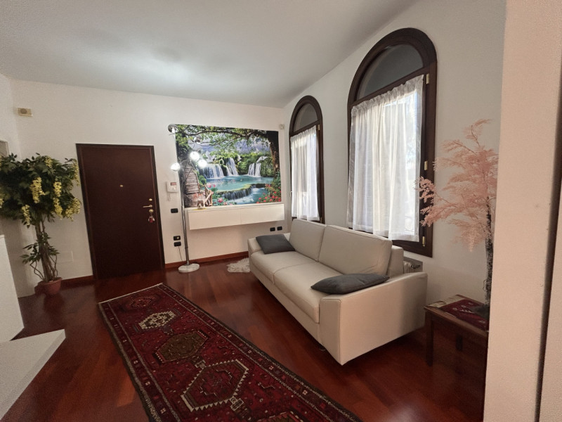 Padova zona Portello in contesto tranquillo Nicoletta Dardilli di Ad Casa Padova propone in vendi...