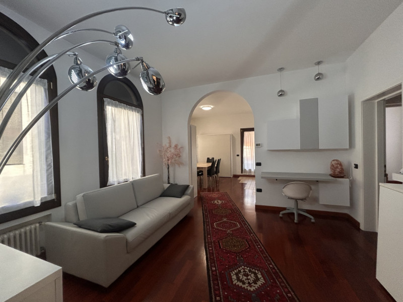 Padova zona Portello in contesto tranquillo Nicoletta Dardilli di Ad Casa Padova propone in vendi...