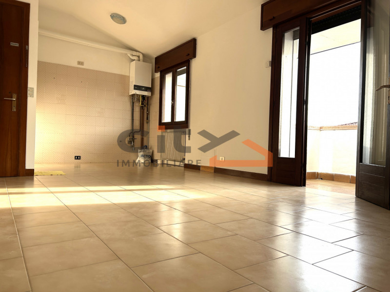 Romano d'Ezzelino - In una palazzina composta da sole 3 unità abitative, proponiamo in vendita AP...