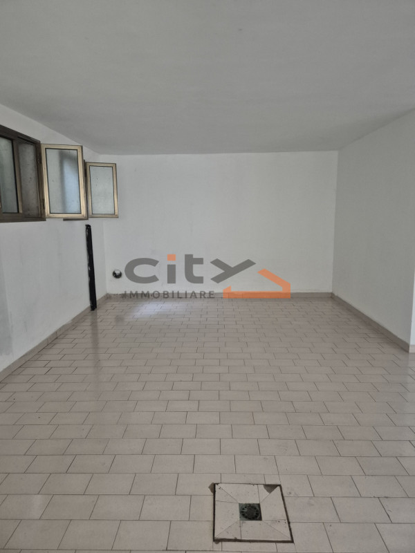 Romano d'Ezzelino - In una palazzina composta da sole 3 unità abitative, proponiamo in vendita AP...