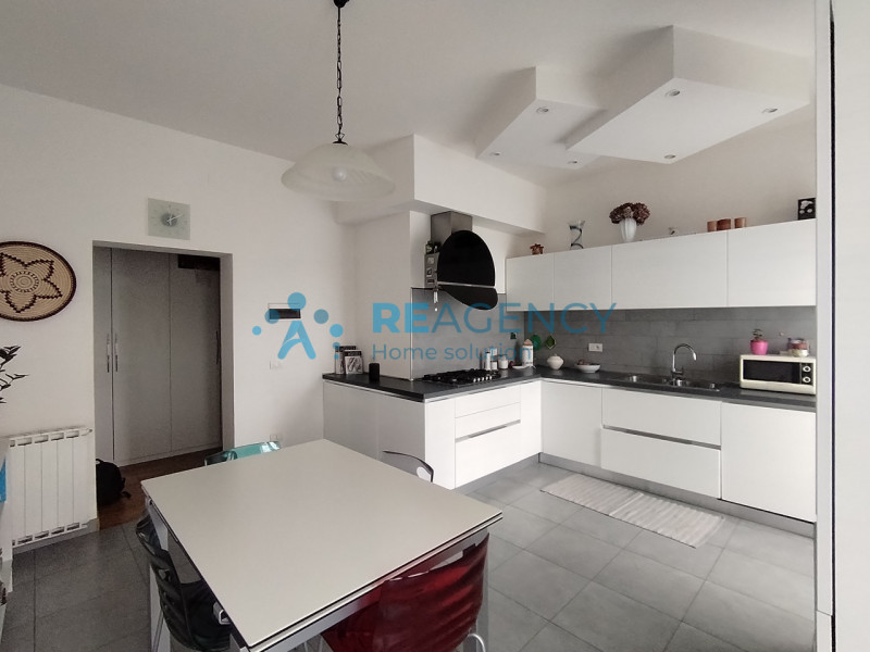 SIGNA 

Stai cercando un bicamere in ottime condizioni completamente arredato?
Prezzo €trattativa...