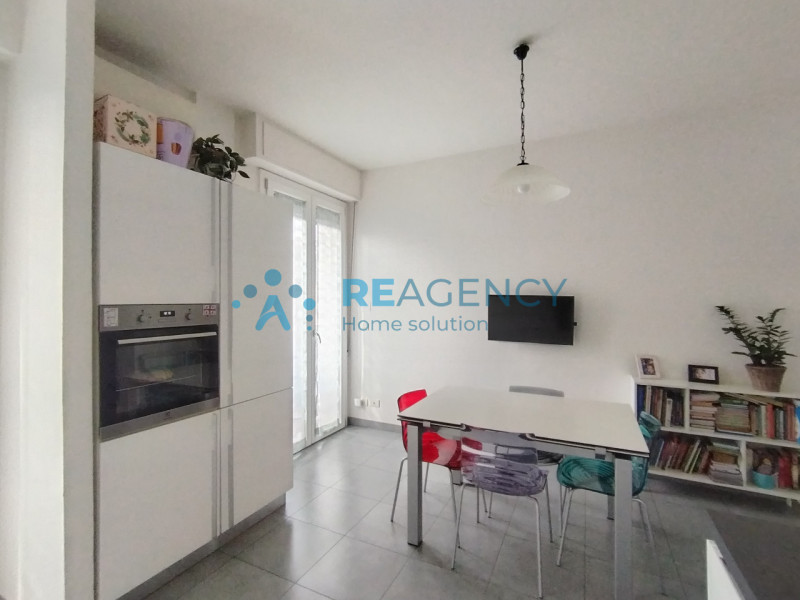 SIGNA 

Stai cercando un bicamere in ottime condizioni completamente arredato?
Prezzo €trattativa...