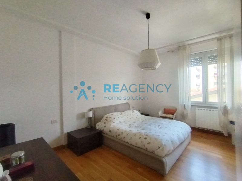 SIGNA 

Stai cercando un bicamere in ottime condizioni completamente arredato?
Prezzo €trattativa...