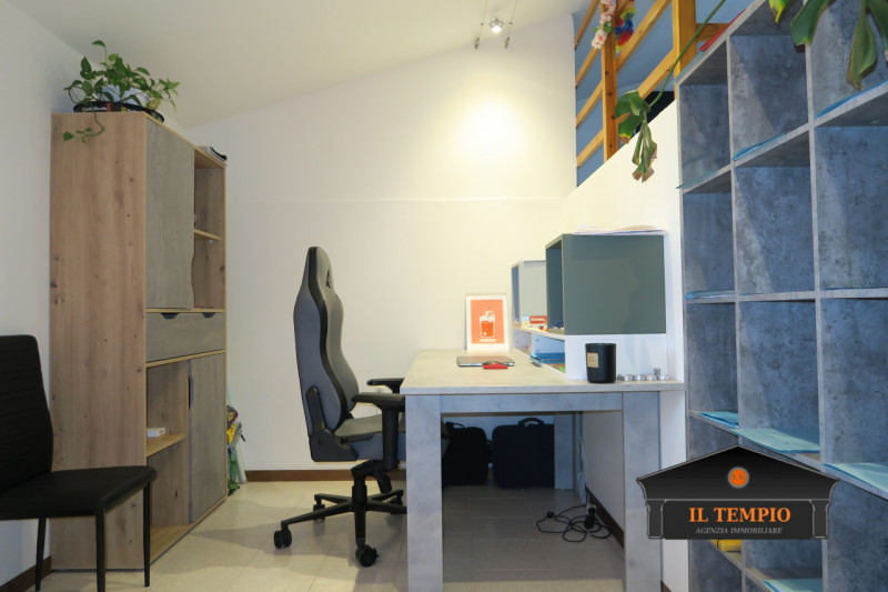 Villetta a schiera con Fotovoltaico 6,3 kW giardino e garage.

In quartiere tranquillo e ben abit...