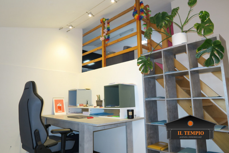 Villetta a schiera con Fotovoltaico 6,3 kW giardino e garage.

In quartiere tranquillo e ben abit...